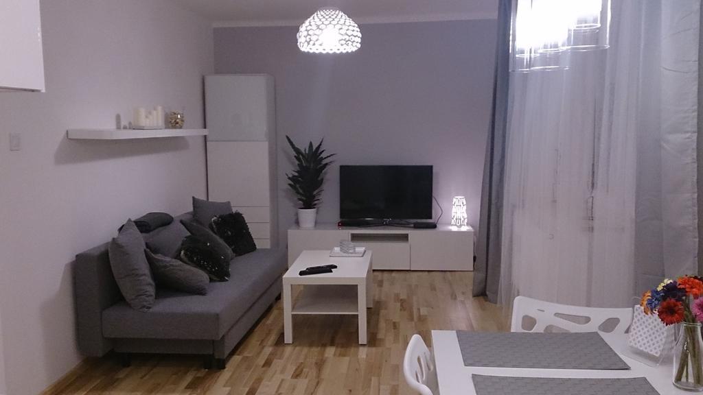 1 Bedroom City Center Apartment คาโตวีตเซ ห้อง รูปภาพ